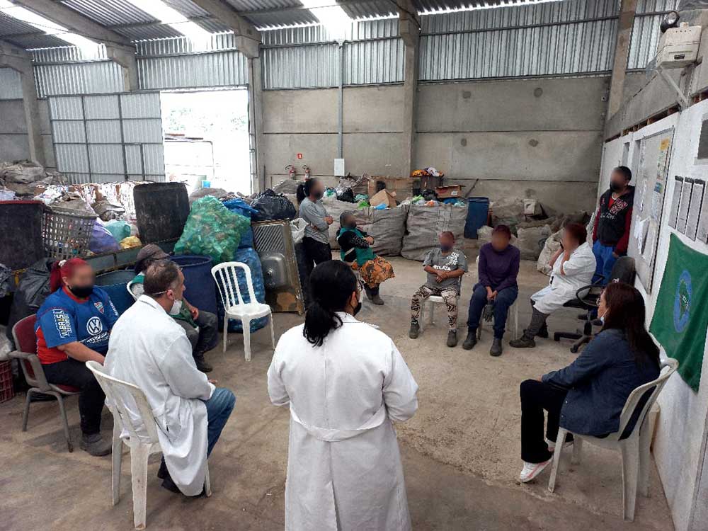 trabalho-catadores-cwb5